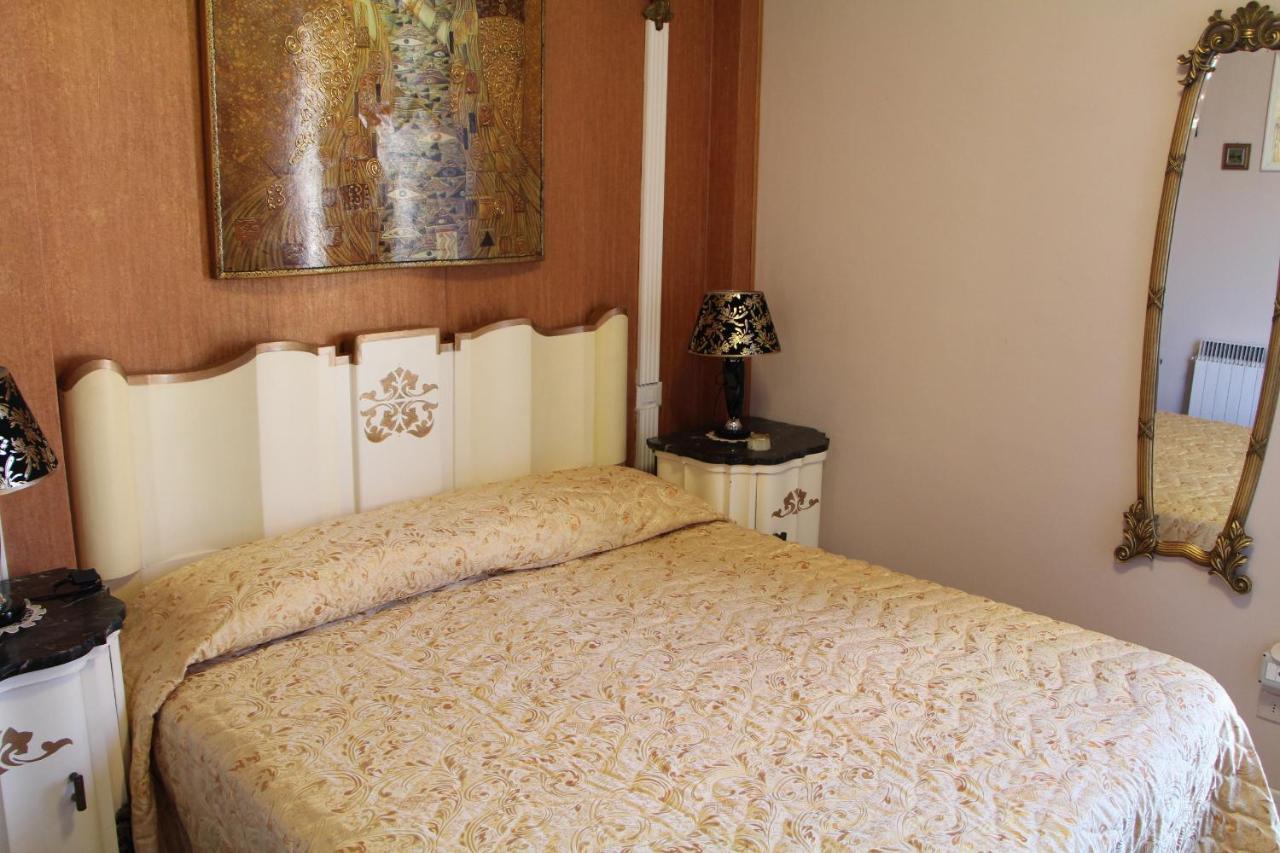 B&B Giorno E Notte Πίζα Εξωτερικό φωτογραφία